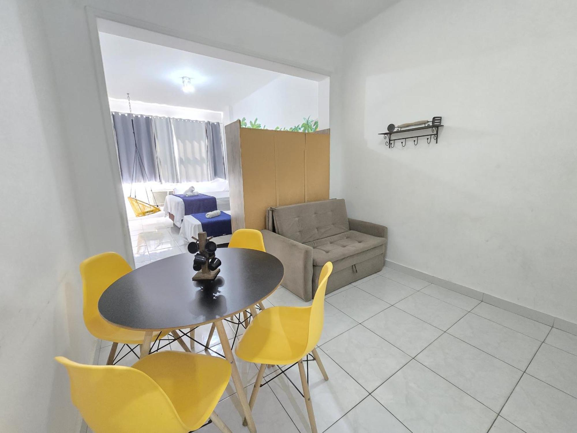 Qto E Sala, Smart Tv, Wi-fi, Ar-cond, De Copacabana * Rio de Janeiro
