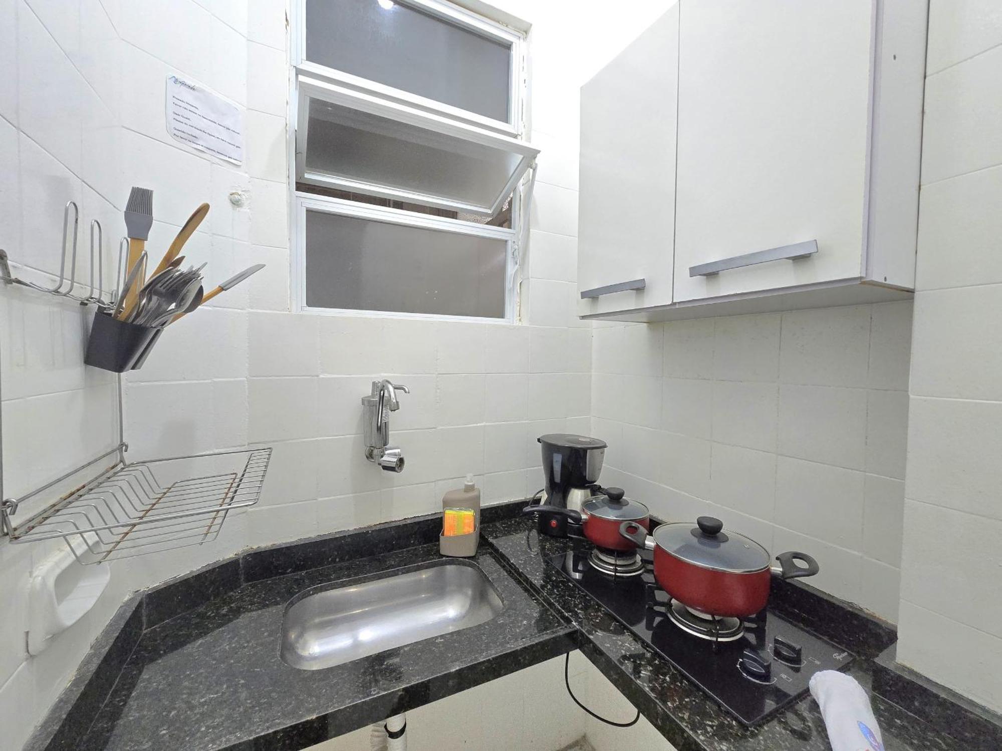 Qto E Sala, Smart Tv, Wi-fi, Ar-cond, De Copacabana Apartamento *